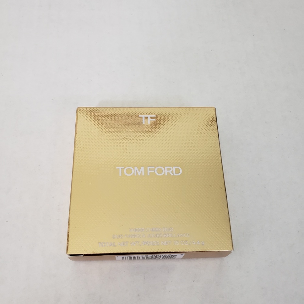 Tom Ford Paradise Lush Sheer Duo Compact - Picture 2 of 7